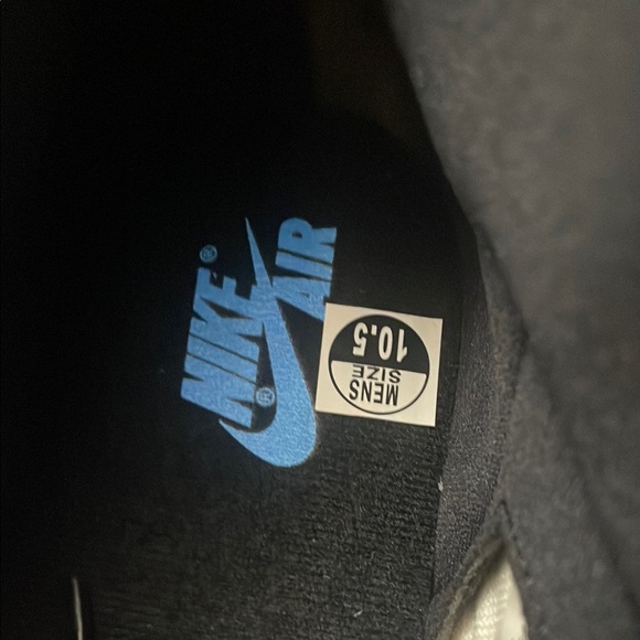 Jordan 1 Retro high OG UNC - Picture 5 of 6